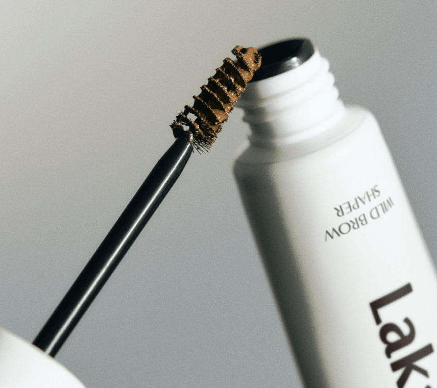 Laka Wild Brow Shaper - yourb3auty.com